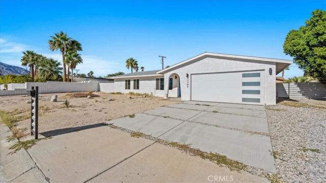 2384 E Rogers Rd., Palm Springs, CA 92262