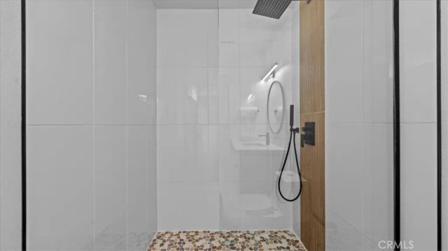 2384 E Rogers Rd., Palm Springs, CA 92262