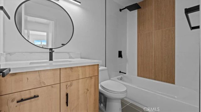 2384 E Rogers Rd., Palm Springs, CA 92262