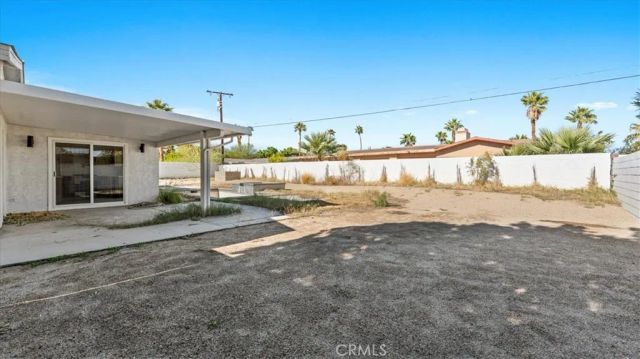 2384 E Rogers Rd., Palm Springs, CA 92262