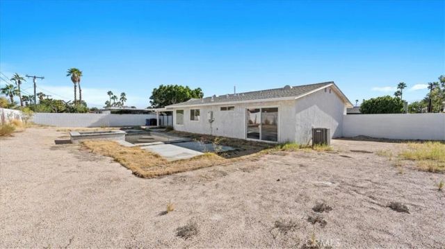 2384 E Rogers Rd., Palm Springs, CA 92262