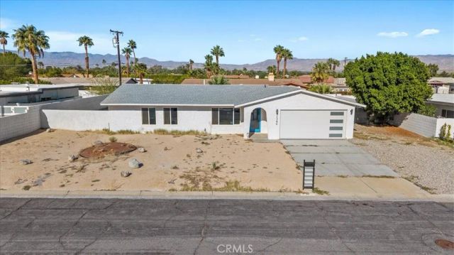 2384 E Rogers Rd., Palm Springs, CA 92262