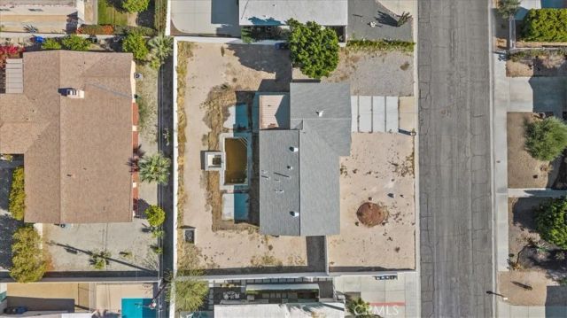 2384 E Rogers Rd., Palm Springs, CA 92262