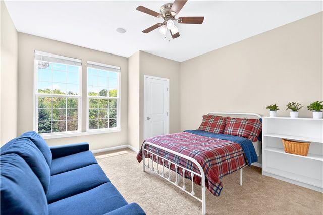 2942 Cross Creek Ct., Hampton, PA 15044
