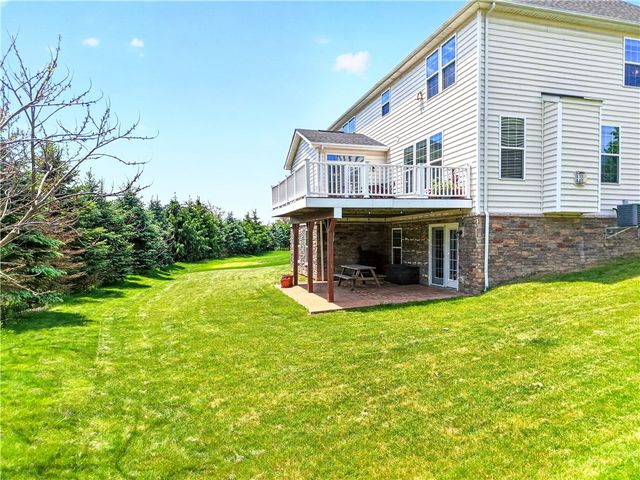 2942 Cross Creek Ct., Hampton, PA 15044