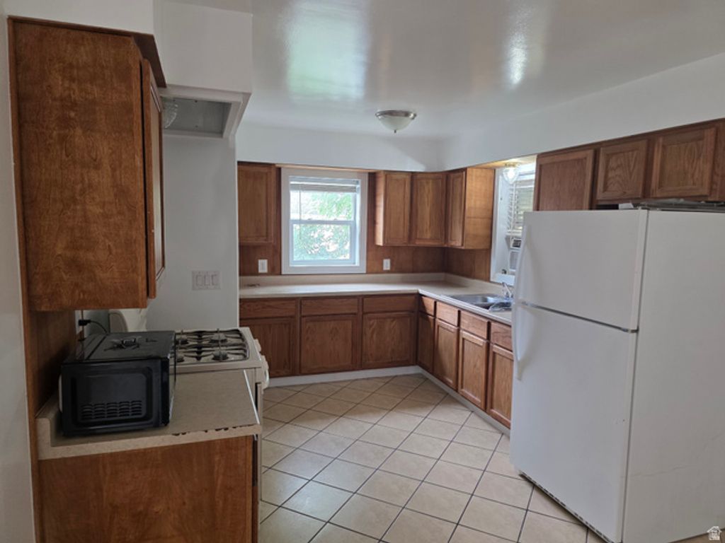 3360 PORTER AVE, Ogden, UT 84403 — photo 4