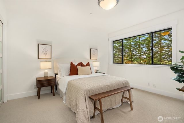 208 19th Avenue, Kirkland, WA 98033