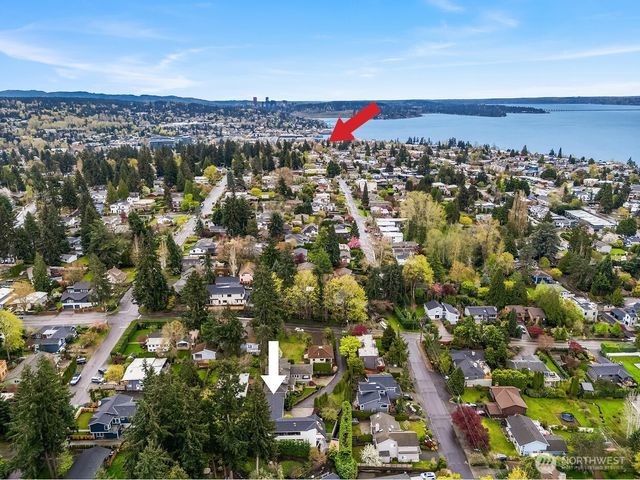 208 19th Avenue, Kirkland, WA 98033