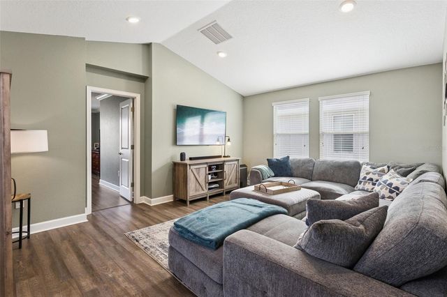 10043 SEQUEL ALLEY, Winter Garden, FL 34787