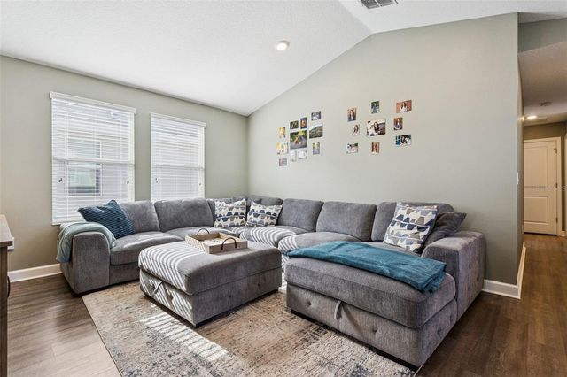 10043 SEQUEL ALLEY, Winter Garden, FL 34787