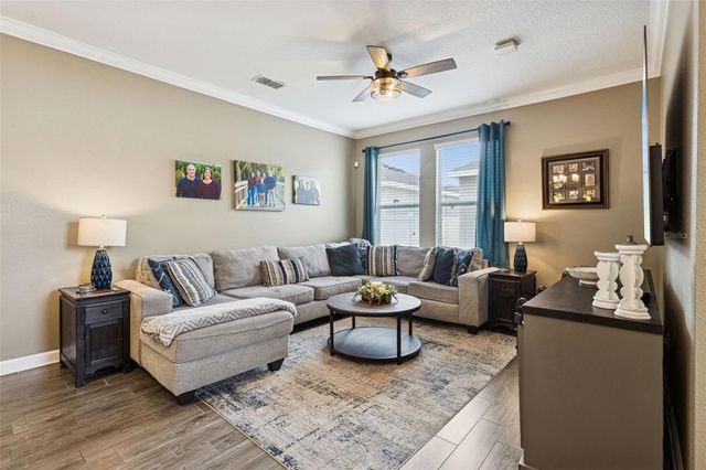 10043 SEQUEL ALLEY, Winter Garden, FL 34787