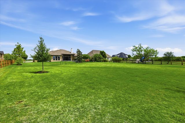 3249 Glenmore Avenue, Northlake, TX 76247