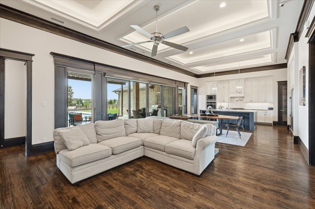 3249 Glenmore Avenue, Northlake, TX 76247