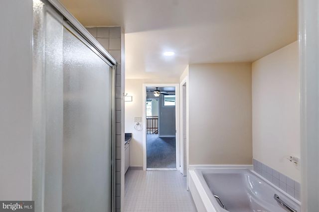 13 E HENRIETTA ST, Baltimore, MD 21230