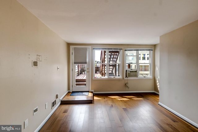 13 E HENRIETTA ST, Baltimore, MD 21230