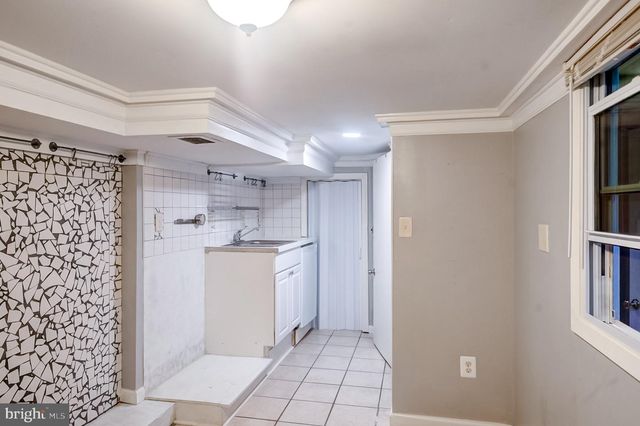 13 E HENRIETTA ST, Baltimore, MD 21230