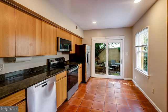 13 E HENRIETTA ST, Baltimore, MD 21230