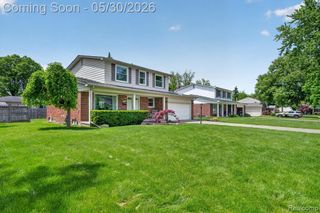 4059 Gatesford Circle Drive, Troy, MI 48085