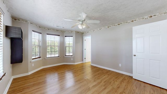 2938 Ridgewood Dr, Christiana, TN 37037
