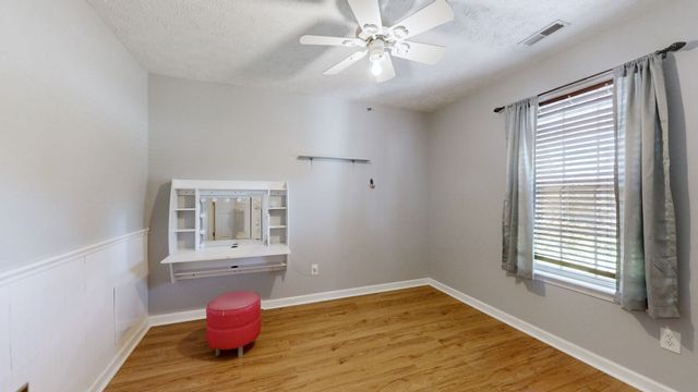 2938 Ridgewood Dr, Christiana, TN 37037