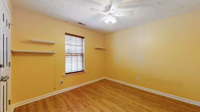 2938 Ridgewood Dr, Christiana, TN 37037