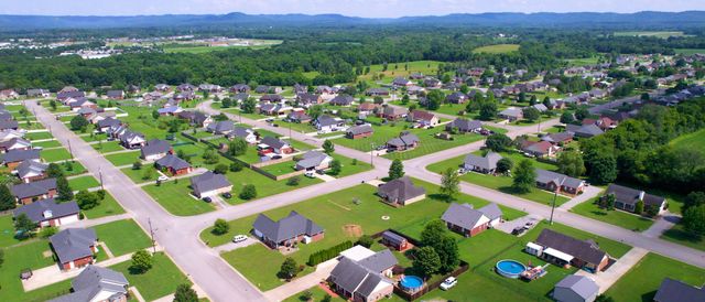 2938 Ridgewood Dr, Christiana, TN 37037