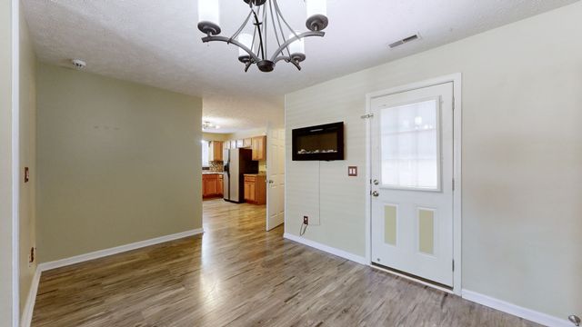 2938 Ridgewood Dr, Christiana, TN 37037