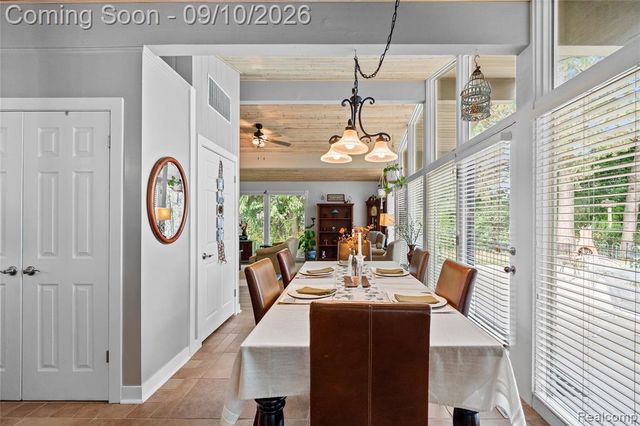 6243 Westview Drive, Grand Blanc, MI 48439