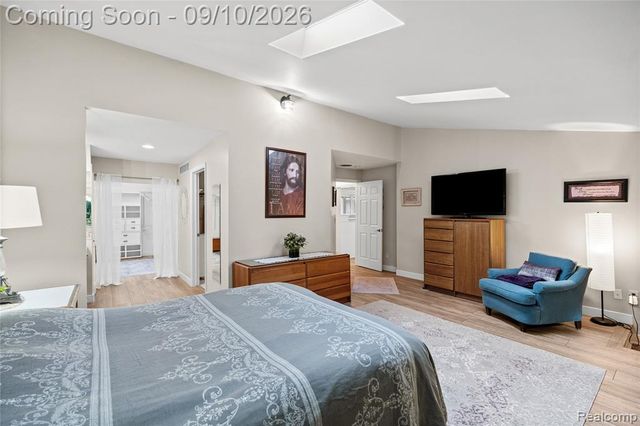 6243 Westview Drive, Grand Blanc, MI 48439
