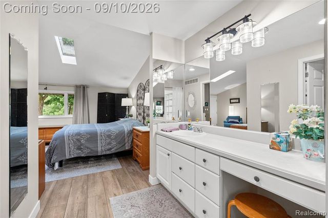 6243 Westview Drive, Grand Blanc, MI 48439