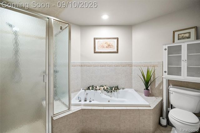 6243 Westview Drive, Grand Blanc, MI 48439