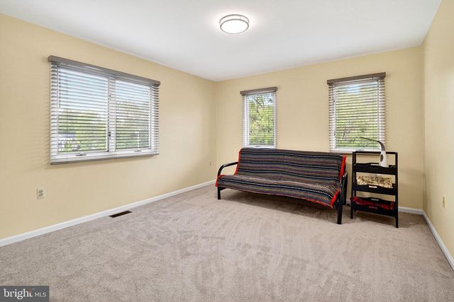 1 ASTOR CT, West Windsor, NJ 08540