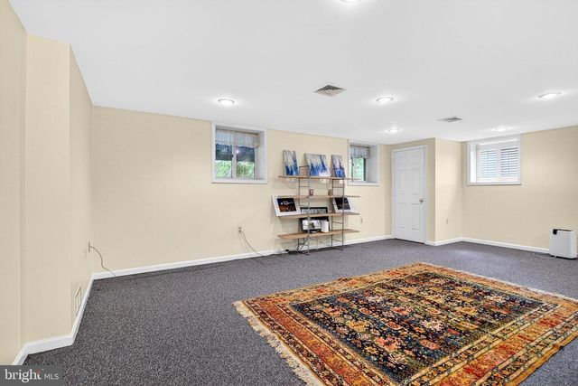 1 ASTOR CT, West Windsor, NJ 08540