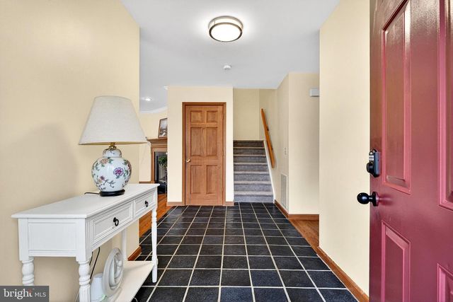 1 ASTOR CT, West Windsor, NJ 08540