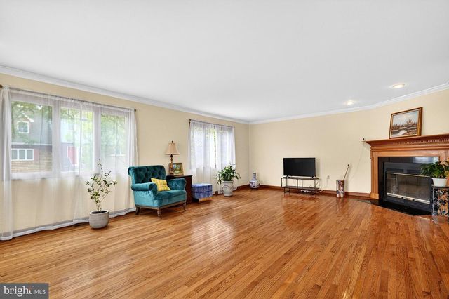 1 ASTOR CT, West Windsor, NJ 08540