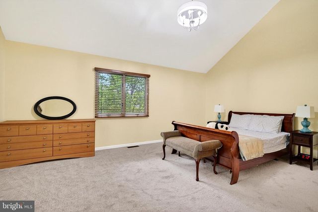 1 ASTOR CT, West Windsor, NJ 08540