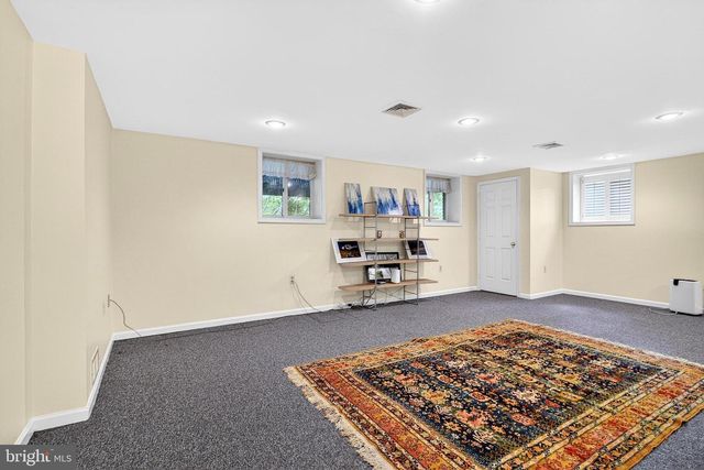 1 ASTOR CT, West Windsor, NJ 08540