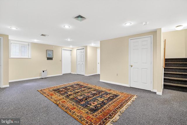 1 ASTOR CT, West Windsor, NJ 08540