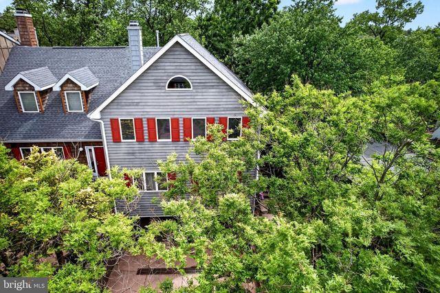 1 ASTOR CT, West Windsor, NJ 08540