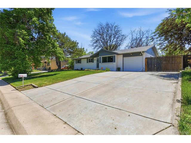 12120 E Center Dr, Aurora, CO 80012