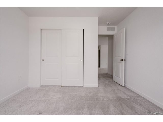 21824 E 39th Ave, Aurora, CO 80019
