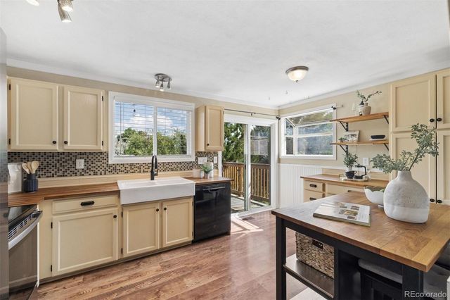 8074 S Estes Court, Littleton, CO 80128