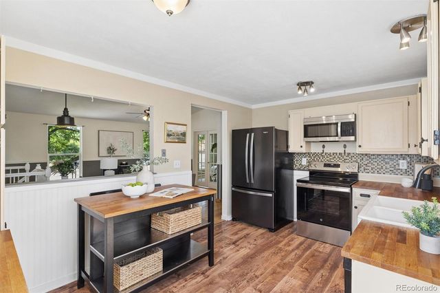 8074 S Estes Court, Littleton, CO 80128
