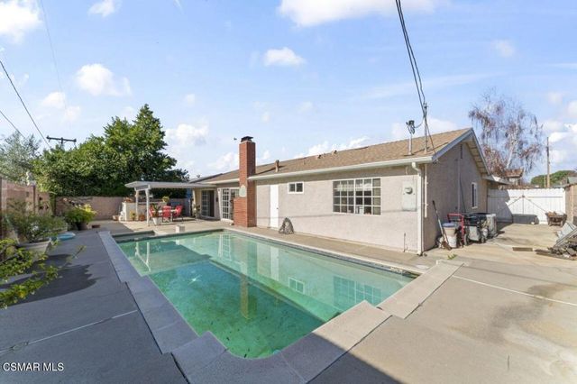 2268 Brentwood Street, Simi Valley, CA 93063