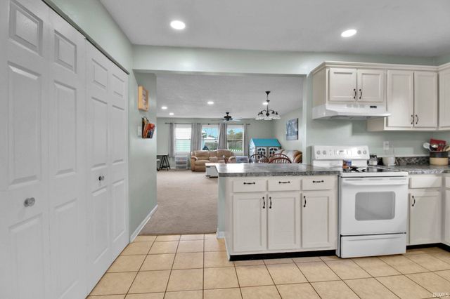 1619 Warhawk Road, Peru, IN 46970