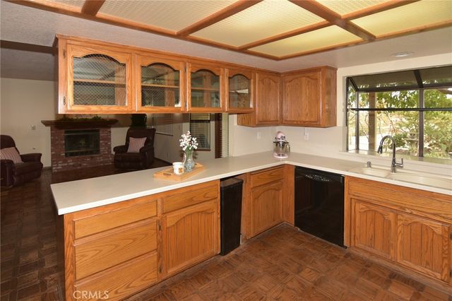 12855 Fairway Road, Victorville, CA 92395