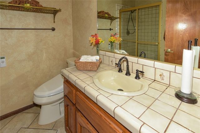 12855 Fairway Road, Victorville, CA 92395