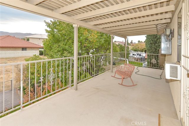 12855 Fairway Road, Victorville, CA 92395