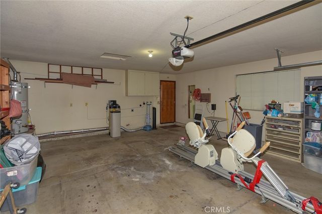 12855 Fairway Road, Victorville, CA 92395