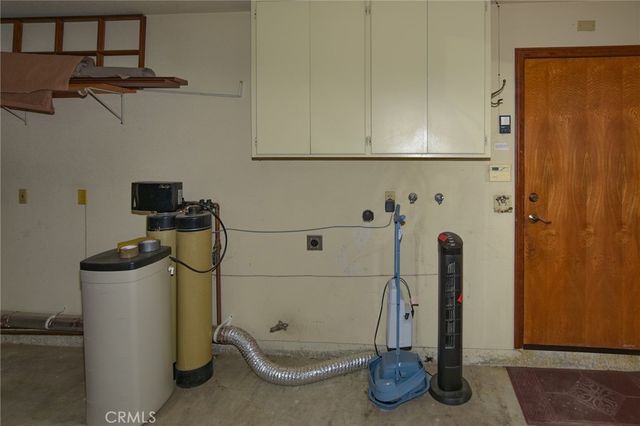 12855 Fairway Road, Victorville, CA 92395